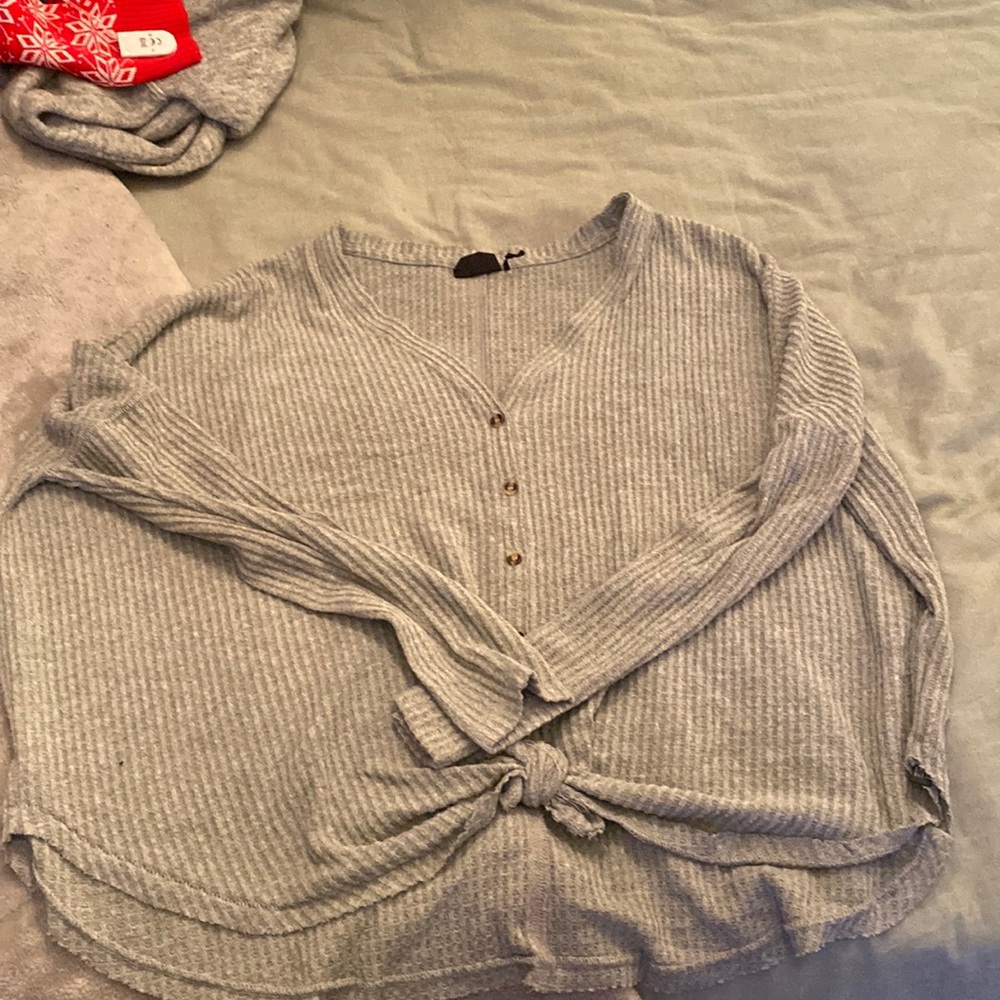 Urban Outfitters Oversized Grey Waffle Knit Tied Sweater- Size Small